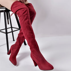 Elegante Overknee-Stretchstiefel mit Blockabsatz – Stil trifft Komfort