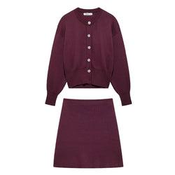 Zweiteiler Damen – Retro Strickjacke & Minirock im Slim Fit