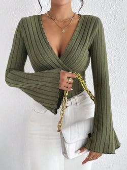 Sexy gestreiftes Damen-Langarmshirt mit V-Ausschnitt