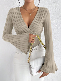Sexy gestreiftes Damen-Langarmshirt mit V-Ausschnitt