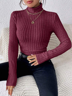 V-Ausschnitt Pullover mit Strukturstreifen – Eleganter Strickstyle